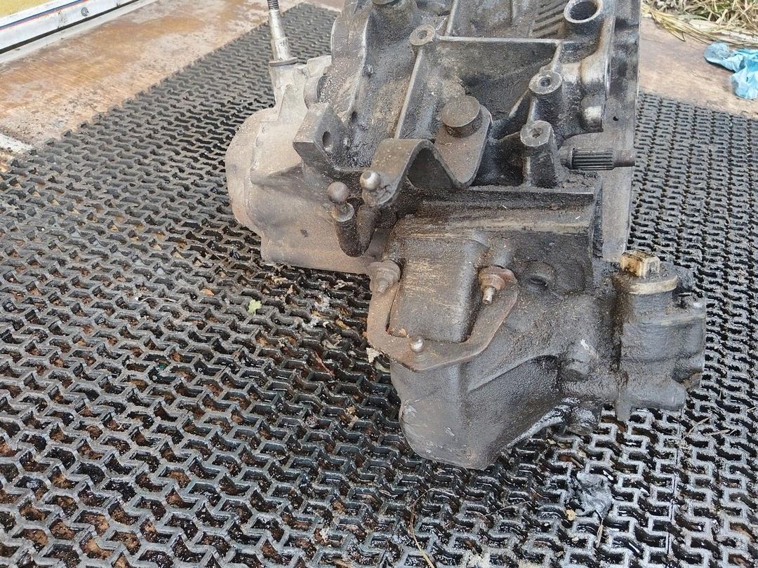 КПП механическая (МКПП) 5-ступенчатая 21C526 Citroen Berlingo undefined