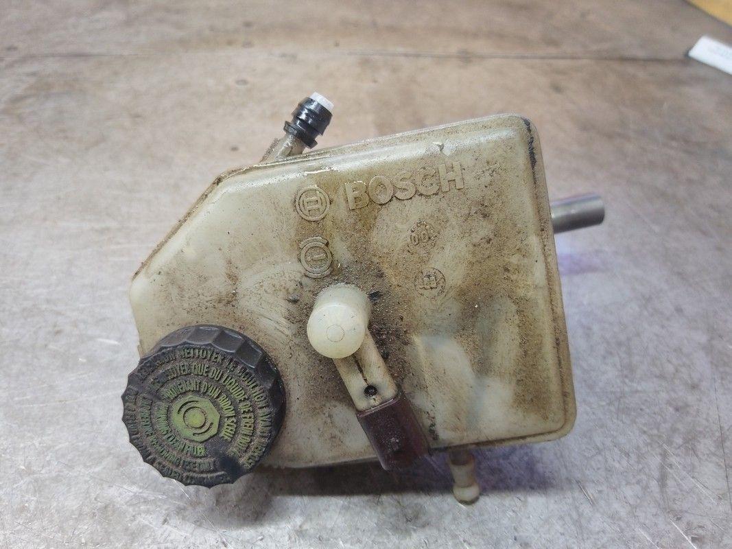 Цилиндр тормозной главный Z4LNGX Peugeot 406 - Фото 5