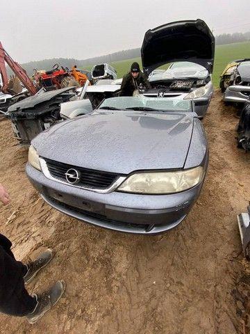 Крепление втулки стабилизатора 7LRBDL Opel Vectra