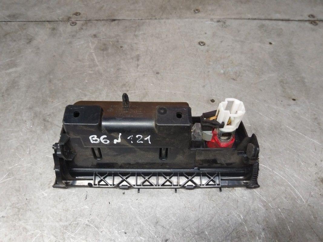 Пепельница LP8V2Q Volkswagen Passat купить с доставкой