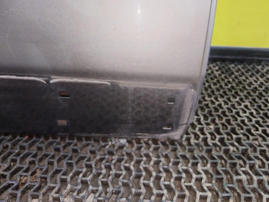 Дверь задняя правая DF003K Kia Sorento купить с доставкой