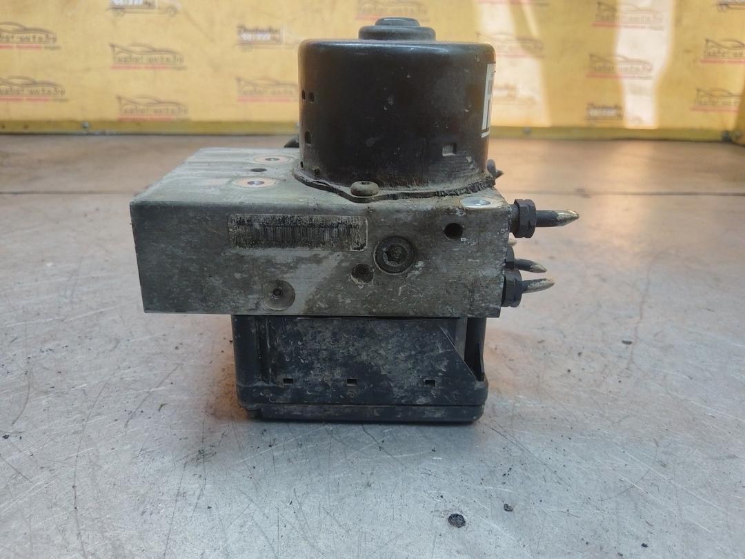 Блок ABS E2YW42 Volvo V70 - Фото 3