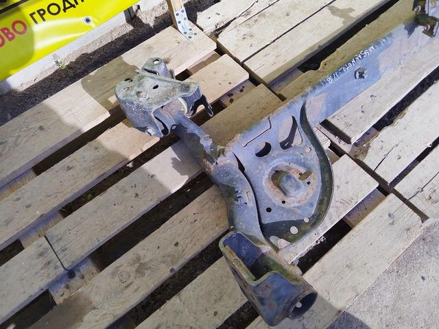 Балка подвески задняя 87RBOG Nissan Note купить с доставкой