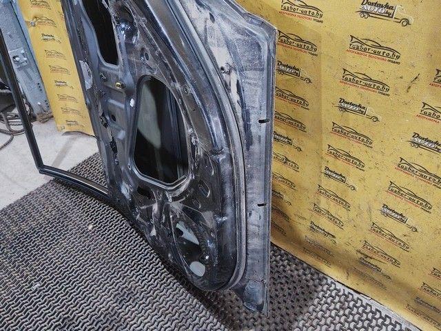 Дверь задняя правая IYZOMO Toyota Avensis undefined