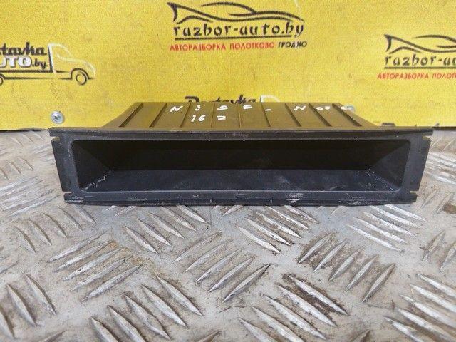 Пластик салона 87ML60 Nissan Note