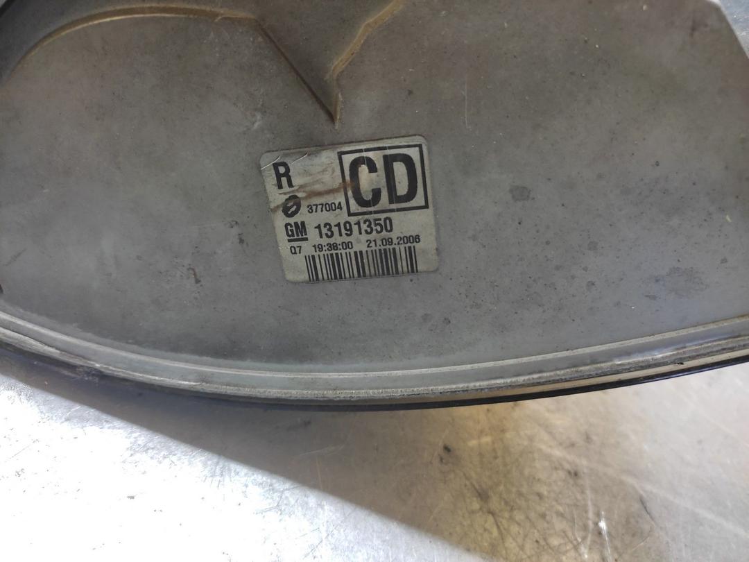 Фонарь задний правый 381N6T Opel Signum