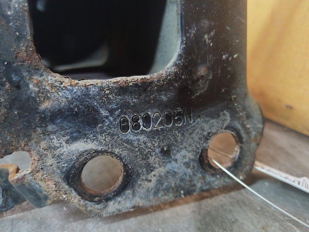 Усилитель бампера переднего 3R66EP Seat Altea купить в магазине запчастей бу