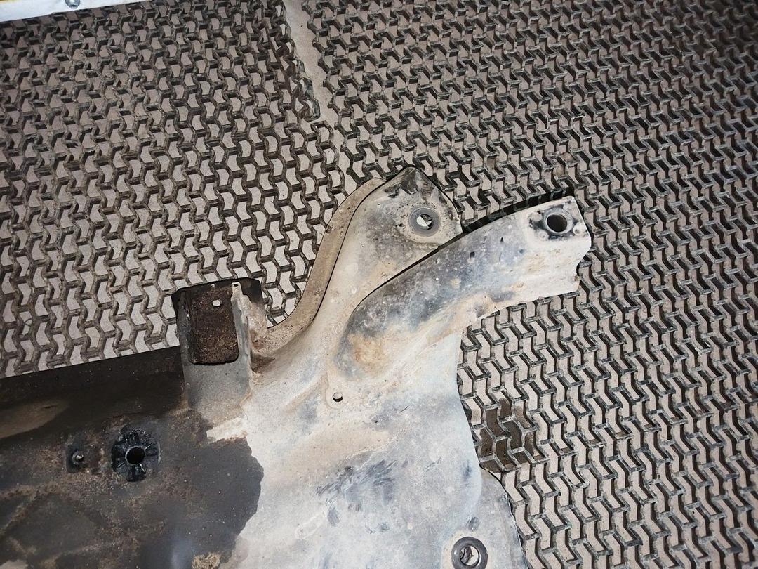 Балка подвески передняя (подрамник) A9K1D3 Peugeot 307 купить с доставкой. Огромный выбор запчастей и марок авто. У нас есть практически все.