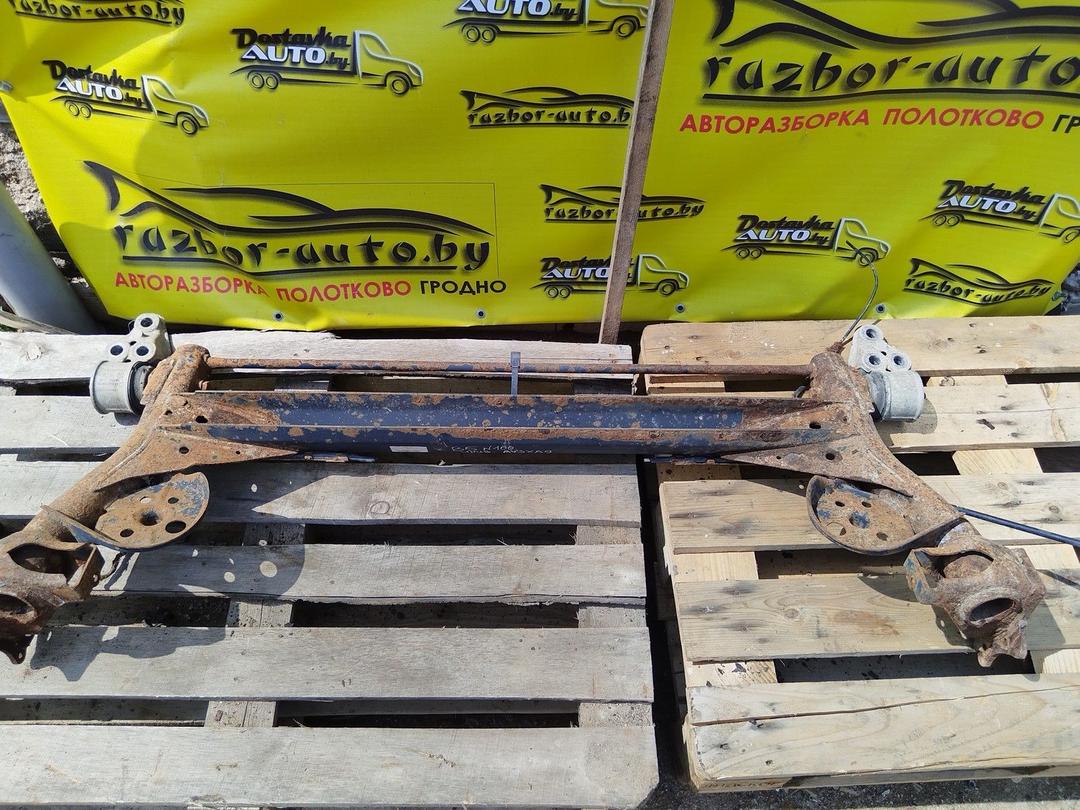 Балка подвески задняя AV3XA9 Volkswagen Passat undefined