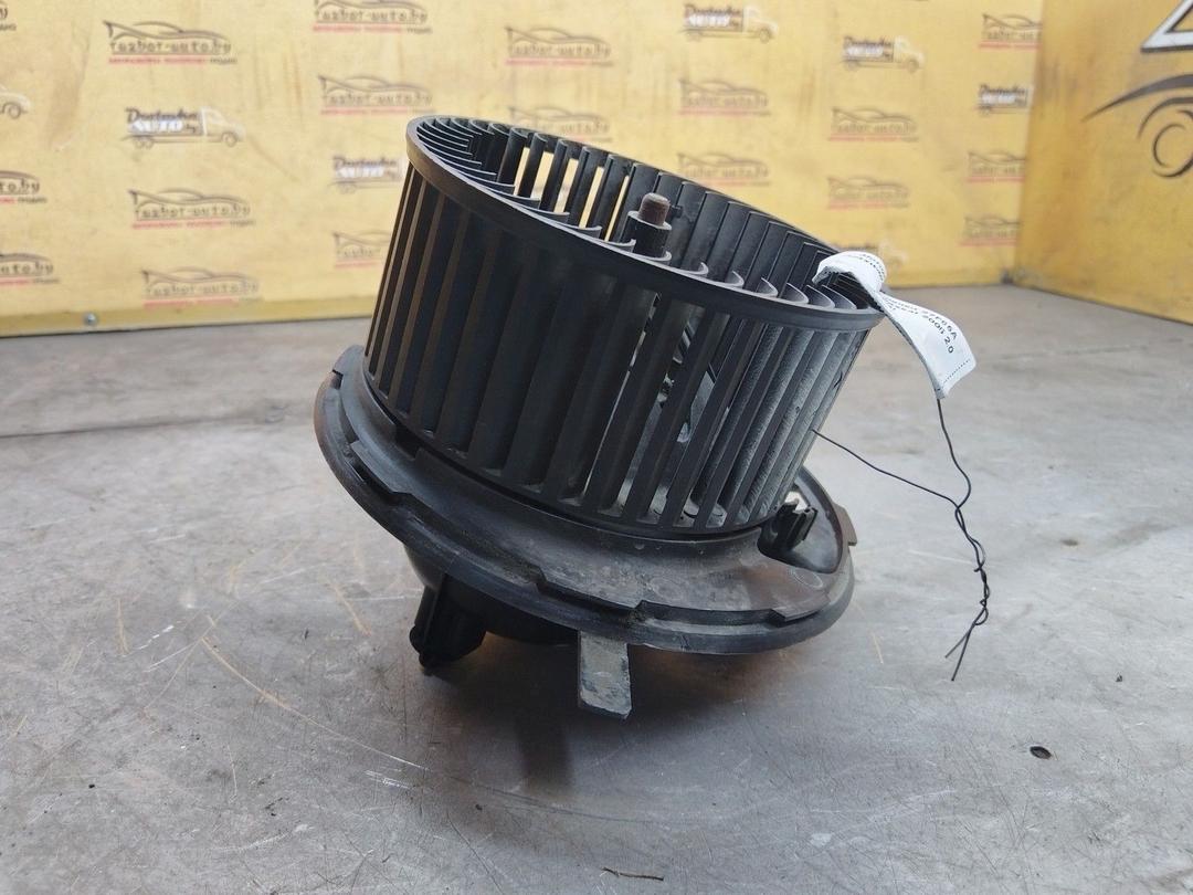 Моторчик печки 27F85A Volkswagen Passat - Фото 3