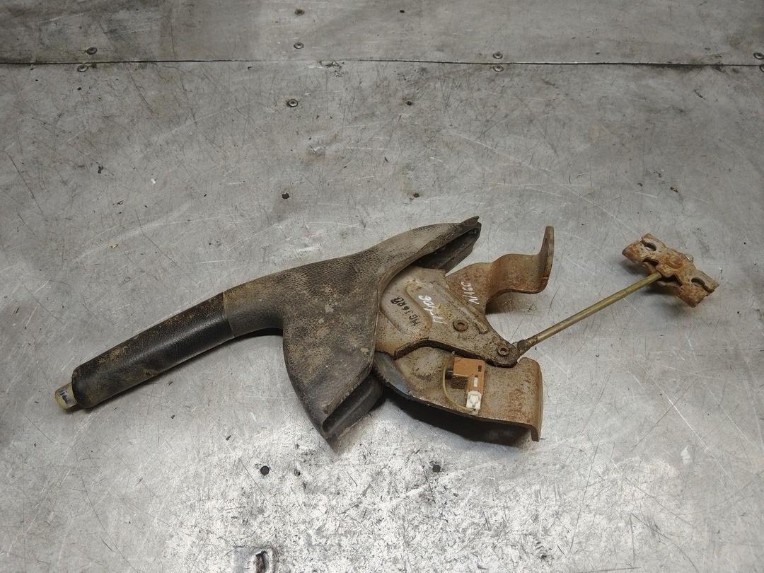 Рычаг ручного тормоза (ручника) J2M38U Peugeot 406 - Фото 1