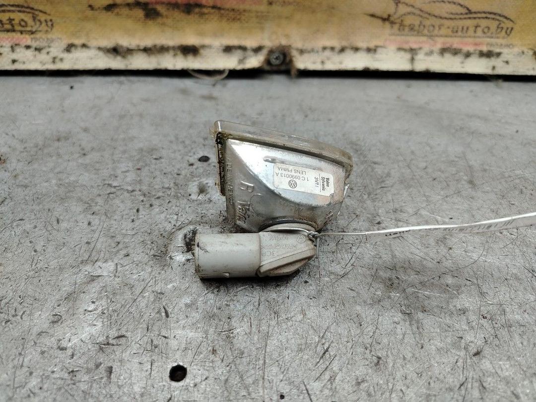Подсветка номера 2P316H Volkswagen Beetle - Фото 2