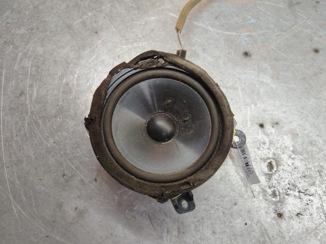 Динамик двери передней правой U688N1 Saab 9-3