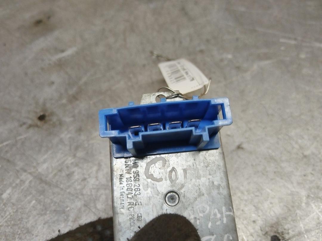 Сопротивление печки 3CT2XM Volkswagen Sharan купить с доставкой