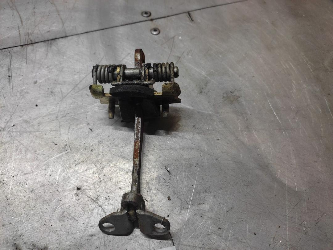 Ограничитель открывания двери задней N9XJJQ Citroen Xsara Picasso купить