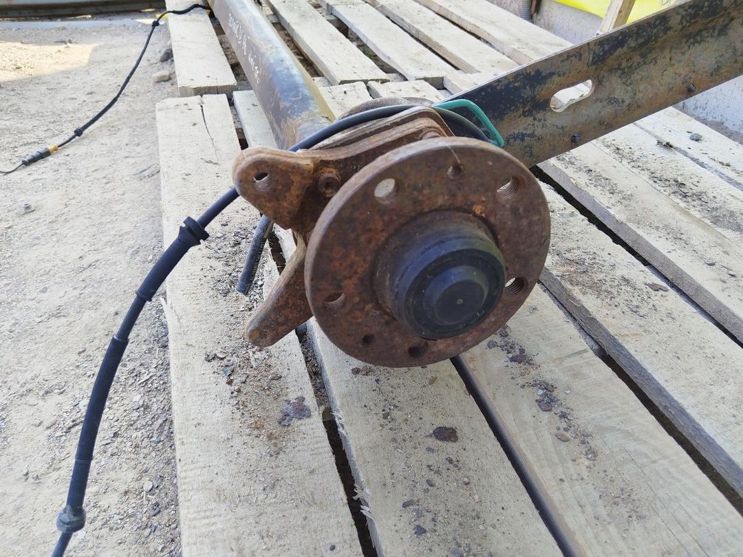 Балка подвески задняя M39EEG Renault Espace undefined