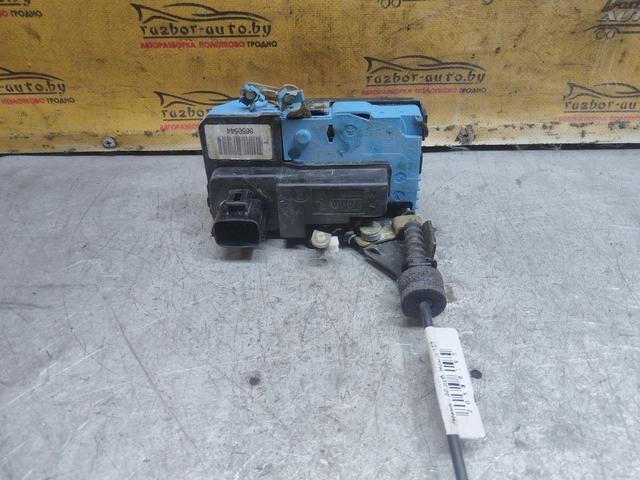 Замок двери передней левой ZACE9F Volvo V70 купить с доставкой