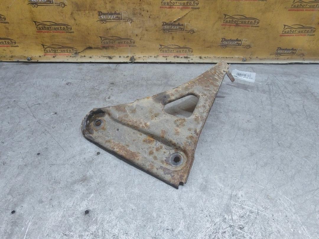 Кронштейн крепления балки подвески BT9JS8 Renault Espace