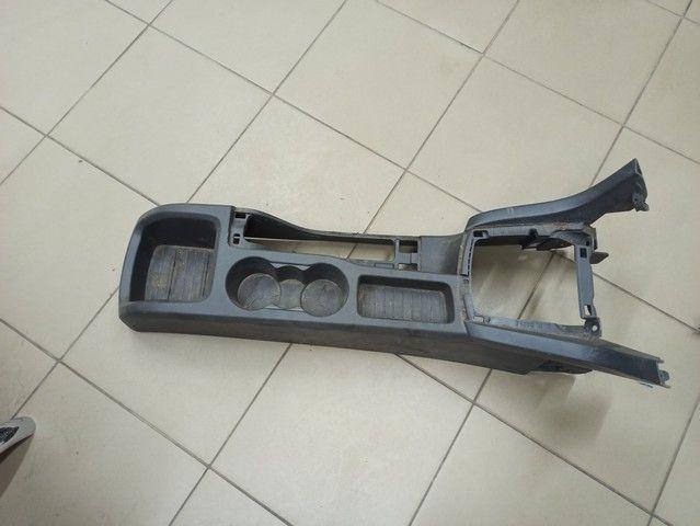 Консоль салона (кулисная часть) F04M58 Ford Focus