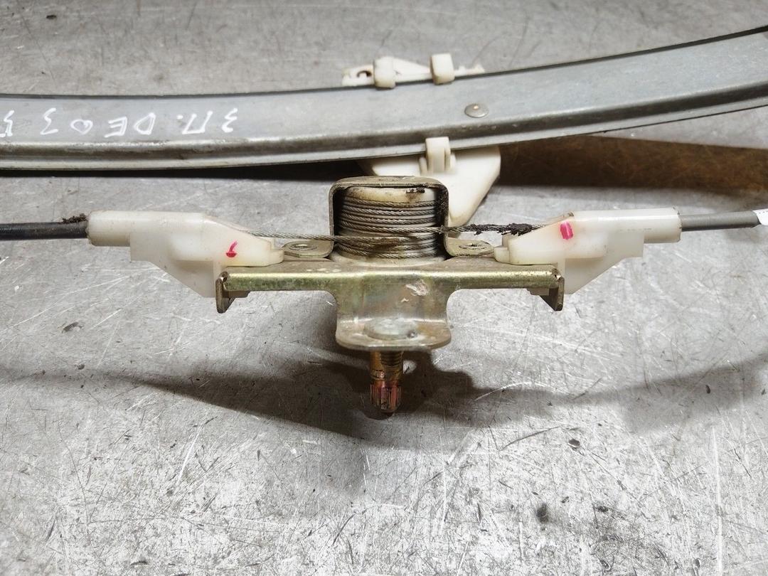 Стеклоподъемник задний правый 3C8BGL Daewoo Nubira купить в магазине запчастей бу