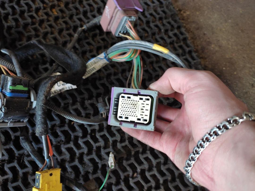 Проводка YWN8E0 Renault Laguna undefined