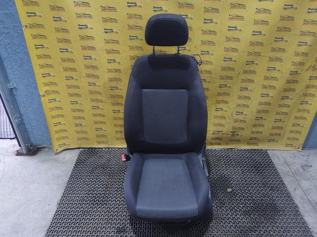 Салон (комплект сидений) ZWM6NT Opel Corsa