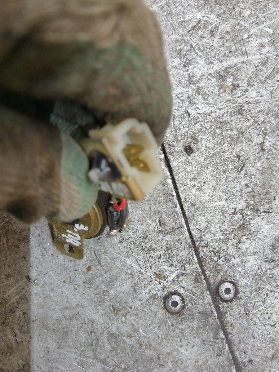 Динамик высокочастотный (пищалка) Y7SDFP Great-Wall Hover купить в магазине запчастей бу