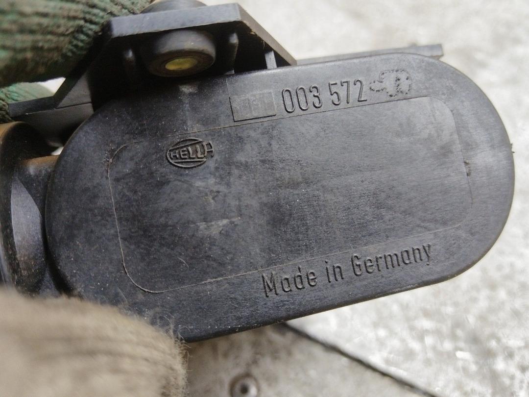 Компрессор центрального замка M48B6G Peugeot 406 купить в магазине запчастей бу