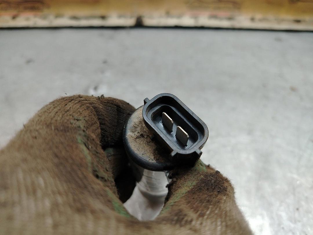 Насос (моторчик) омывателя фар YXXUOV Nissan Primera - Фото 4