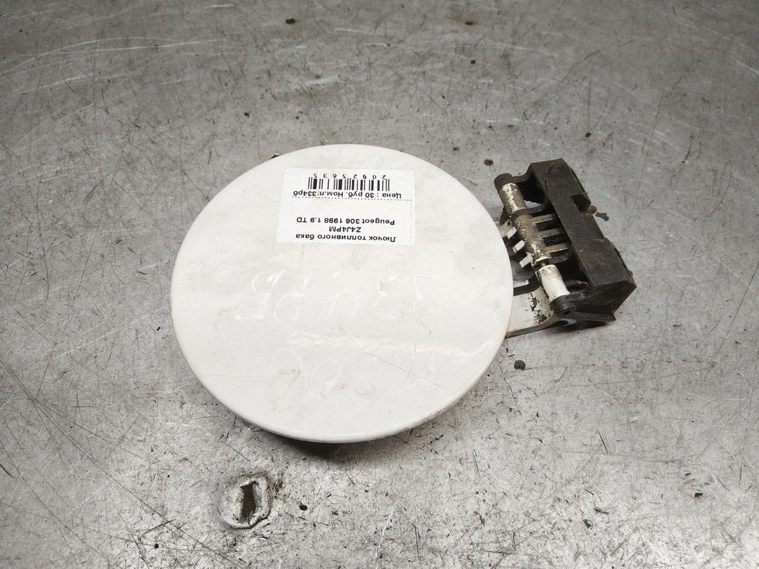 Лючок топливного бака Z4J4PM Peugeot 306