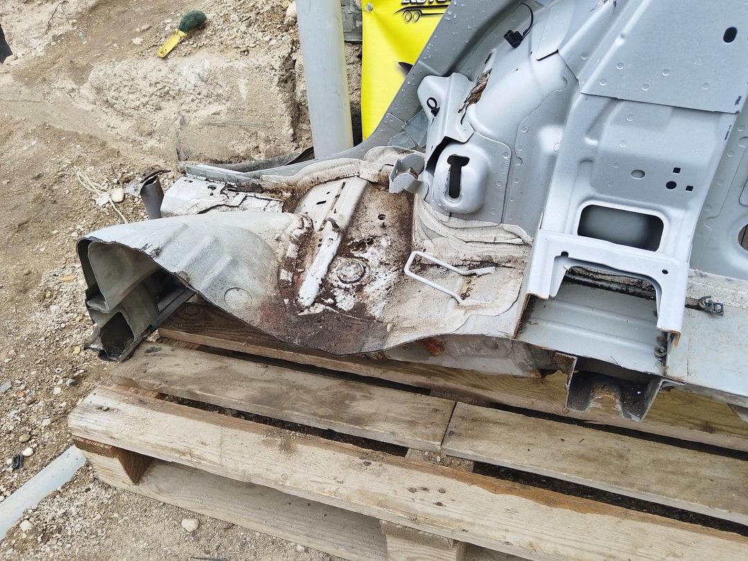 Крыло заднее правое 3YUIO8 Opel Insignia undefined