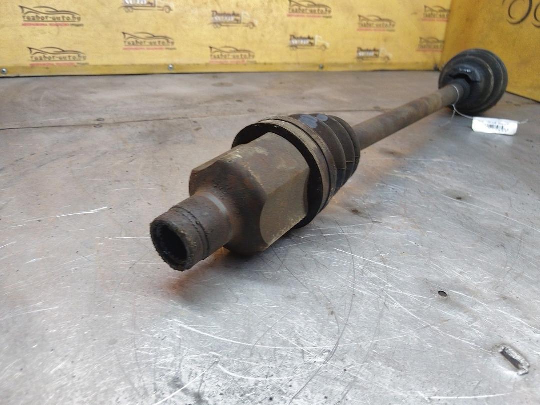 Полуось передняя правая (приводной вал, ШРУС) M89AT2 Renault Scenic купить с доставкой