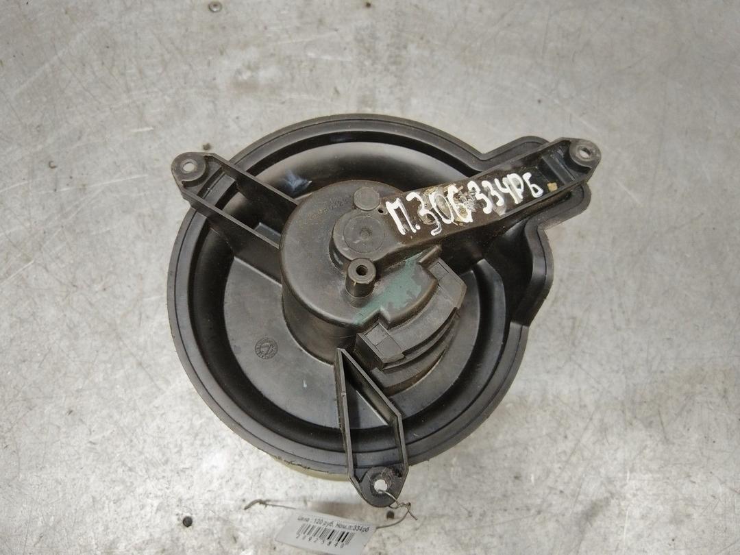 Моторчик печки 755Q0I Peugeot 306 купить с доставкой