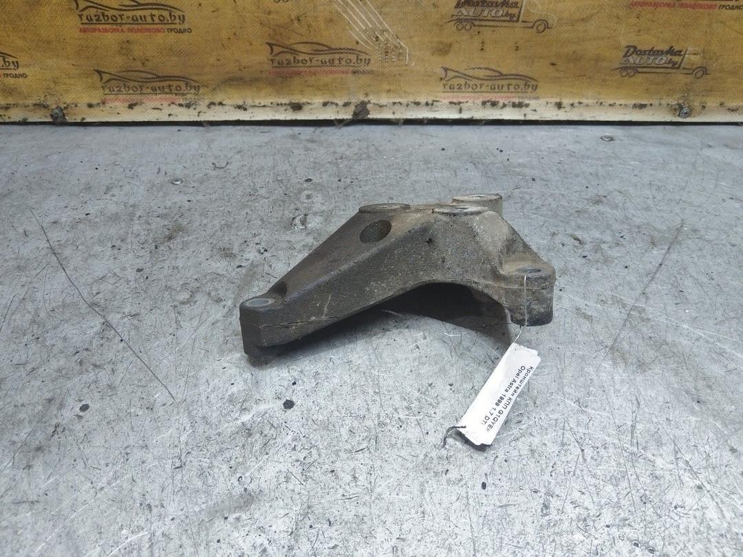 Кронштейн КПП G1QYEK Opel Astra - Фото 2