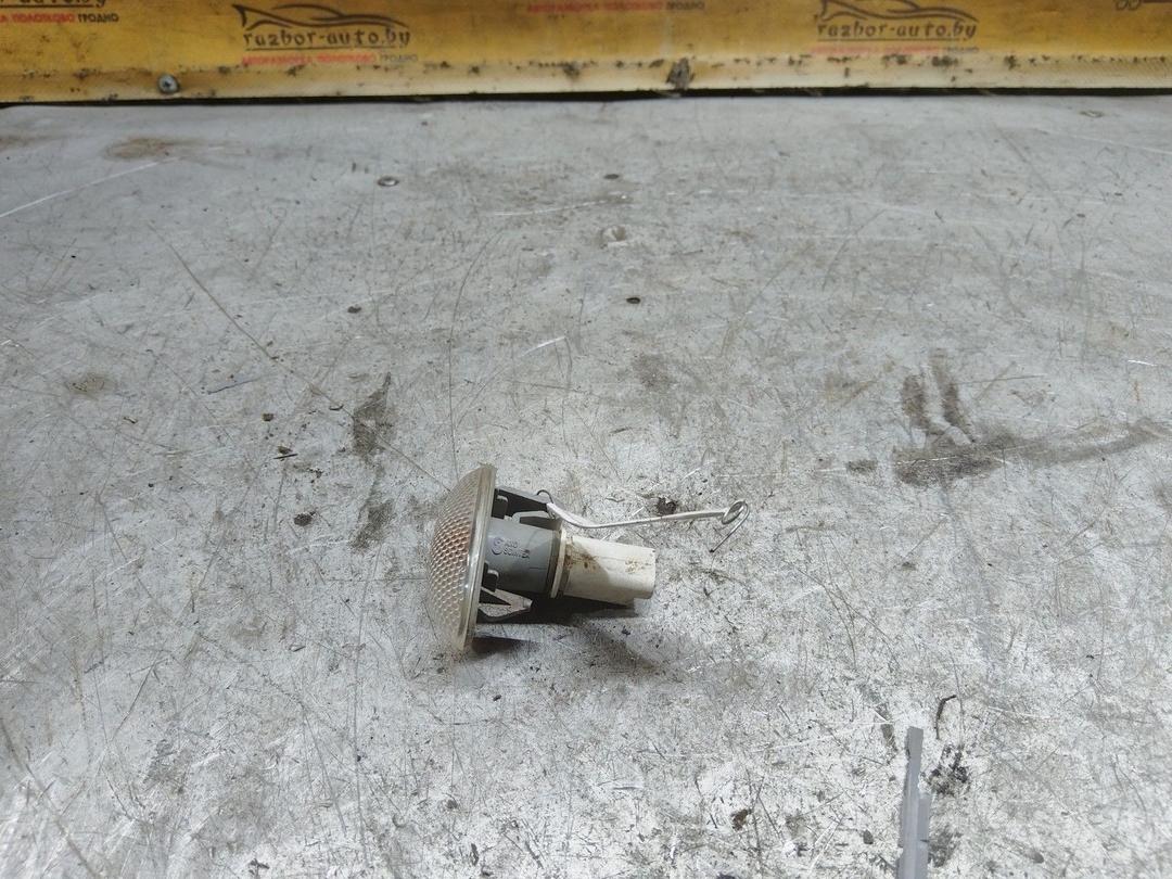 Повторитель передний правый SY1MNV Citroen Xsara Picasso купить