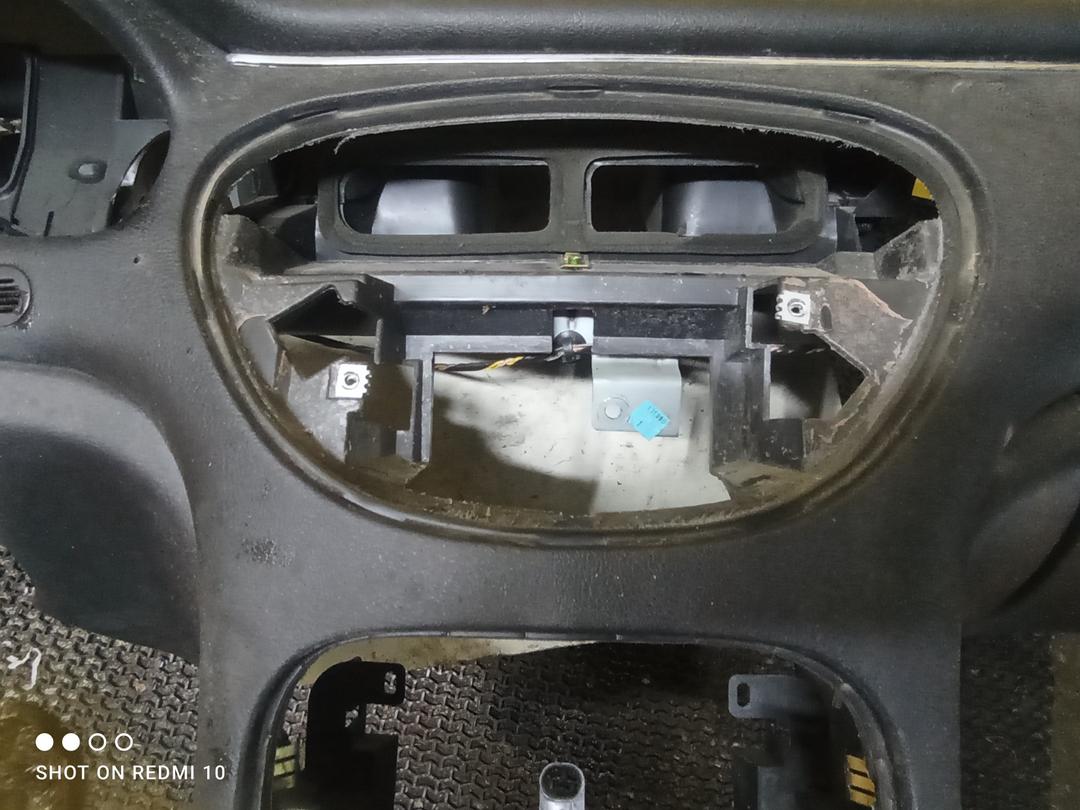 Панель передняя салона (торпедо) 3Z12BA Peugeot 607 купить с доставкой. Огромный выбор салонов. У нас есть практически все.