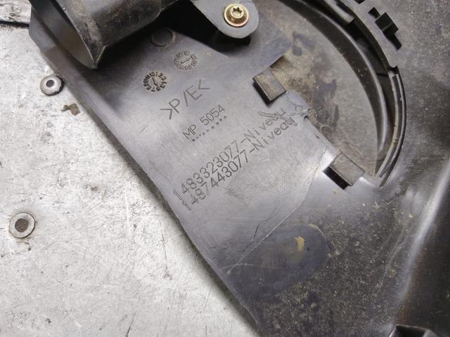 Обшивка стойки 6Z4CQH Citroen C8 купить на авторазборке