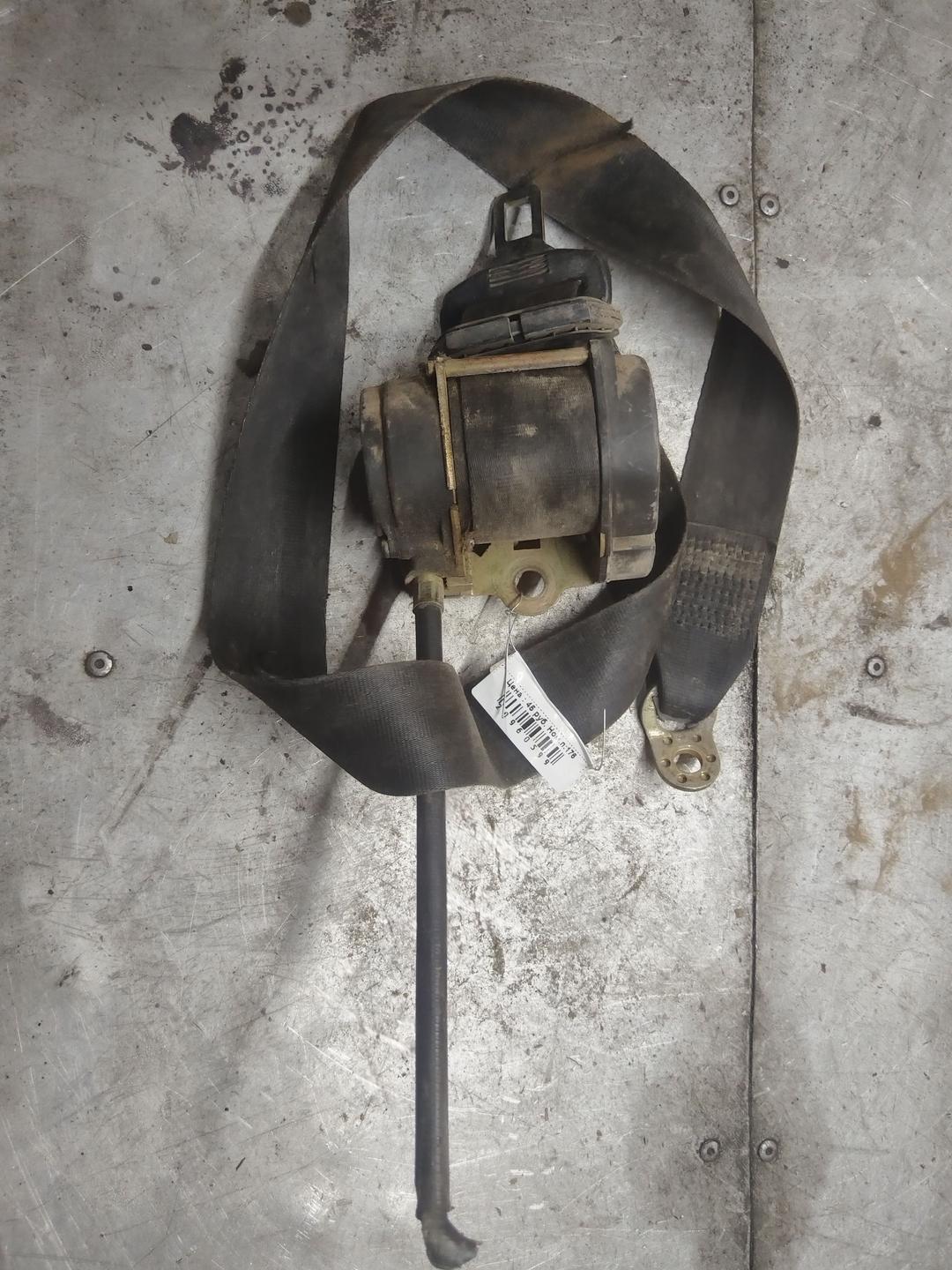 Ремень безопасности передний правый OAJH0A Audi 80 купить с доставкой