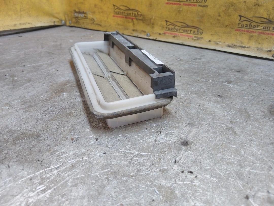 Решетка вентиляции кузова VZXK1Y Saab 9-3 купить с доставкой