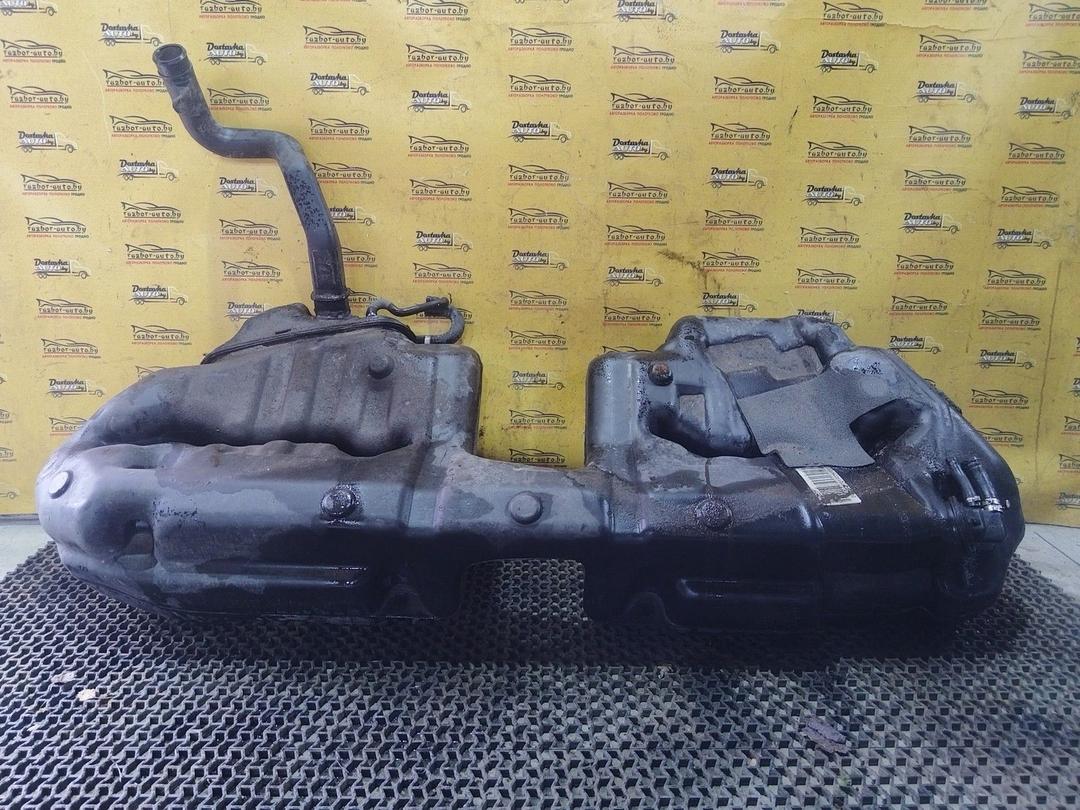 Бак топливный FQUXUF Mercedes C W202 купить с доставкой