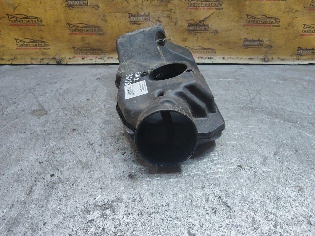 Резонатор воздушного фильтра W6SSYU Ford Mondeo - Фото 4