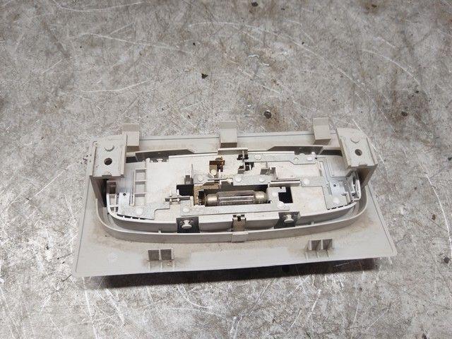 Фонарь салона (плафон) V18T70 Ford Focus купить