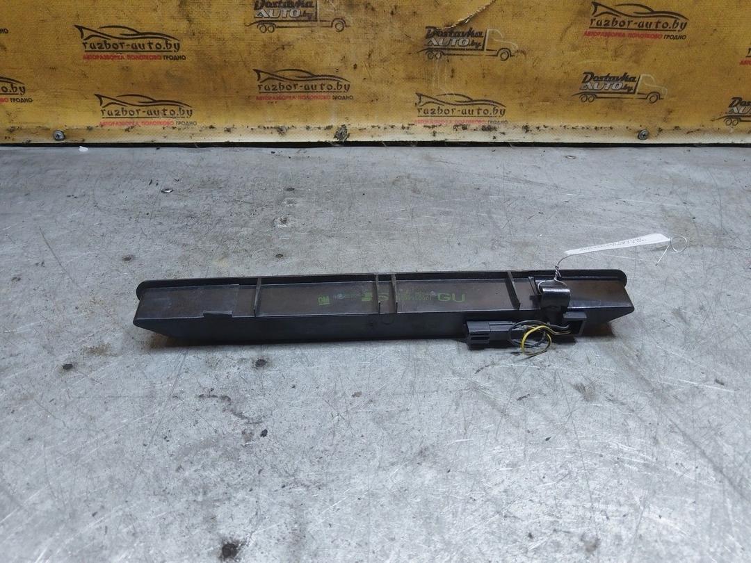 Стоп-сигнал N9V1NN Opel Zafira купить с доставкой