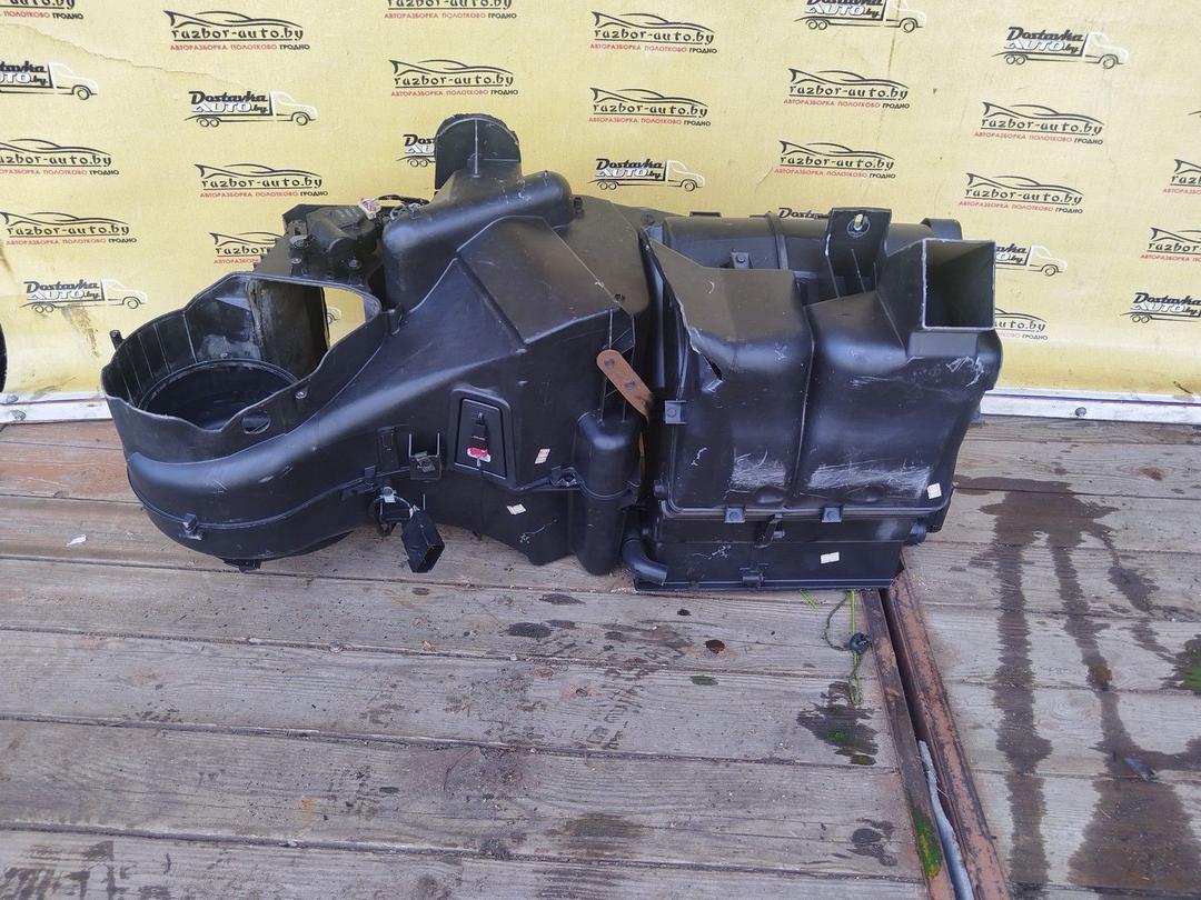Корпус отопителя (печки) 4F9A6E Chrysler Voyager undefined