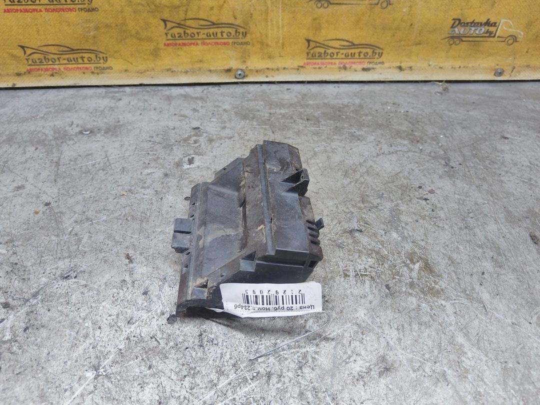 Часы VSZ858 Renault Laguna купить в магазине запчастей бу