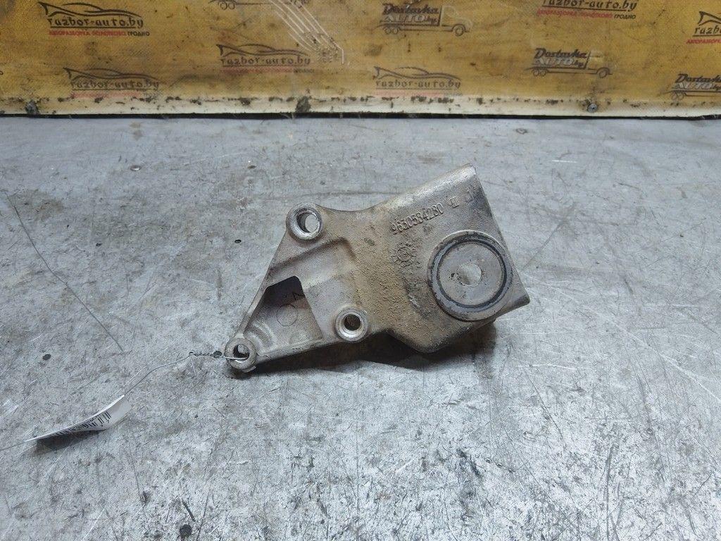 Кронштейн двигателя P1SQRN Peugeot 406 - Фото 3