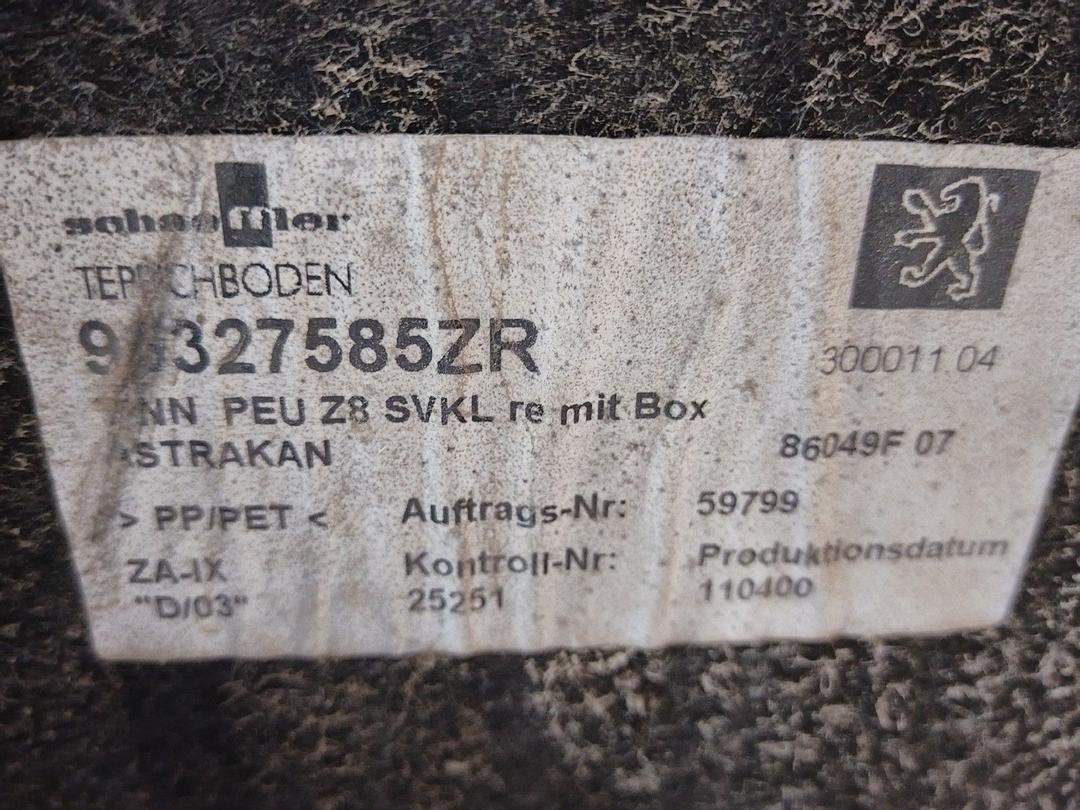 Обшивка багажника GXQ6JK Peugeot 607 купить на авторазборке