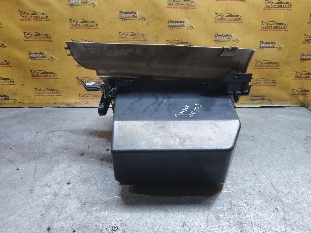 Бардачок 84OXL8 Ford C-Max купить на авторазборке