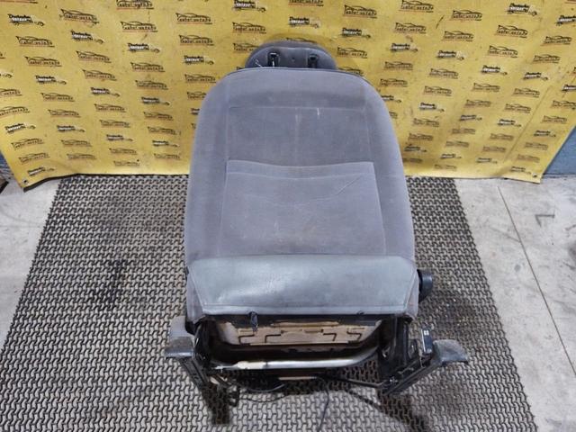 Сиденье переднее ES1WDY Renault Laguna undefined