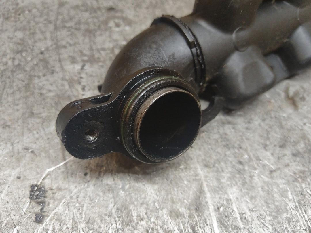 Подголовник 2W8G9L Alfa Romeo 147 купить в магазине запчастей бу